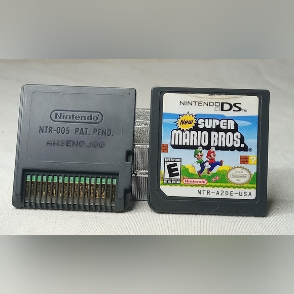 New Super Mario Bros. & Smack Down vs. Raw Nintendo DS game bundle. - Picture 2 of 3